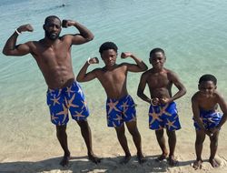 фото - Кроуфорд решил стать кукловодом