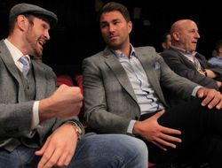 фото - Тайсон Фьюри — о тайной встрече с Тони Беллью и промоутером Энтони Джошуа