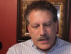 фото - В Top Rank назвали целевую дату третьего боя Фьюри с Уайлдером