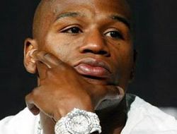 фото - Флойд Мэйуэзер: «А кто такой этот Ронда Раузи?»