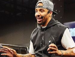 фото - Андре Уорд: «Крашера» больше нет, да и поздно его учить новым приёмам