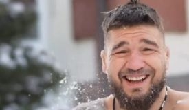 Ярослав Амосов проведёт бой на UFC 328. Назван соперник