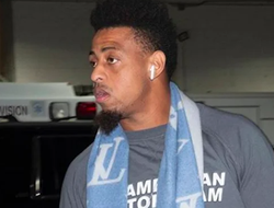 фото - Экс-тяжеловес UFC дебютировал в профибоксе с нокаутом: видео