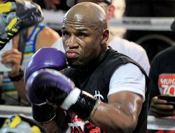 фото - Флойд Мэйуэзер: «Иду за нокаутом!»