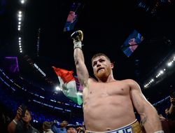 фото - У кого самые крутые шансы побить Канело Альвареса? Размышляет промоутер