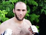 Адам Халиев дебютирует в UFC боем против Паскаля Краусса