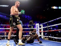 фото - Фьюри — о победе над Уайлдером: Готовился к бою с лучшим бойцом в мире, а не на вот это вот всё…