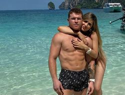 фото - Завтра определится, с кем будет драться Альварес: есть два варианта — промоутер