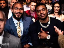 фото - Ломаченко вернулся к работе, Усик не поддерживает Беринчика, мама Вудли утешает Тилла — соцсети