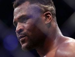 фото - Фрэнсис Нганну: «Я больше не буду драться в UFC за 500-600 тысяч»