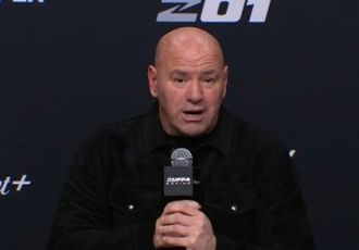 Уайта попросили подтвердить переговоры с Усиком. Ответ Дэйны