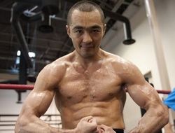 фото - Экс-чемпион мира из Казахстана решил вернуться в профибокс