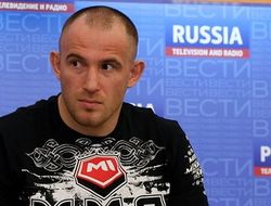 фото - Алексей Олейник против Трэвиса Брауна на UFC 213 — СМИ
