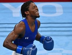 фото - Бокс на Олимпийских играх 2020. Кишон Дэвис в финале — вырвал победу у Бачкова