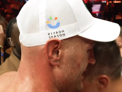 фото - Джошуа: «Фьюри просто идиот...»