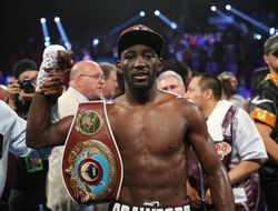 фото - Кроуфорд остановил обязательного претендента Каваляускаса