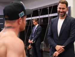 фото - Канело–Бивол, Бетербиев–Смит, победители друг с другом: план Хирна для Альвареса