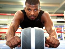 фото - Диррелл против Баду Джека – в конце апреля