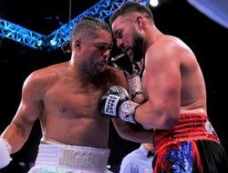 фото - Британский эксперт разошёлся не на шутку — жёстко досталось Фьюри и коллегам