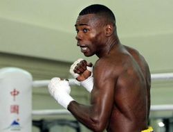 фото - СМИ обнародовали новую дату титульного боя между Ригондо и Солисом