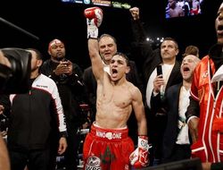 фото - Бокс в Нур-Султане: чемпион Нордин Убаали остановил Артура Вийянуэву