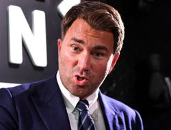 фото - Промоутер Энтони Джошуа не верит в бой между Уайлдером и Тайсоном Фьюри