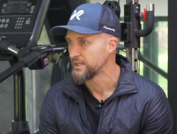 фото - «Сможет ли Усик делать это в свои 38 лет? Возможно, нет». Фроч о реванше с Дюбуа