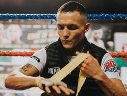 фото - Джош Уоррингтон в интенсивном бою перебил Карла Фрэмптона