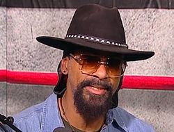 фото - «Кличко его конкретно приложил». Хэй назвал фаворита боя Джошуа-Уайлдер