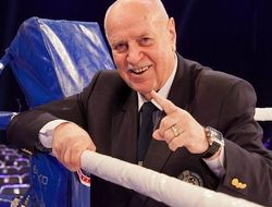 фото - Поражение станет катастрофой для Кличко — Михаил Завьялов