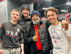 фото - Сиренко может двигаться на ногах, как Деревянченко — тренер