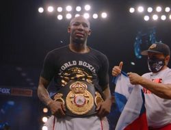 фото - Мэнни Пакьяо уступил Йорденису Угасу