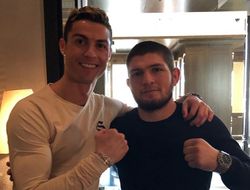 фото - Кадры дня: Хабиб Нурмагомедов и Криштиану Роналду познакомились наяву