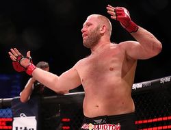 фото - Bellator 175: Сергей Харитонов вырубил Чейза Гормли