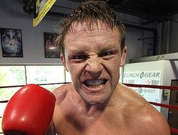 фото - Bellator 143: Уоррен победил Дэвиса и другие результаты