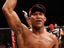 фото - UFC 198: Жакаре Соуза забил Витора Белфорта