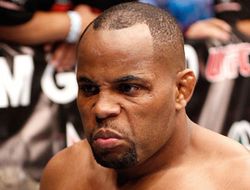 фото - Поединок Кормье и Бэйдера возглавит шоу UFC в Новом Орлеане