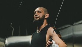 Чимаев хочет Ковингтона и Стриклэнда. Экс-чемпион уже ответил