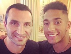 фото - Кличко отправился в Париж — договариваться с Тони Йока