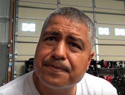 фото - Василий Ломаченко настоящий воин — Роберт Гарсиа