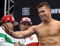 фото - Канело Альварес вернётся уже в начале года — Сулейман назвал его соперника