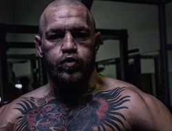 фото - Атлас об уходе Канело от Де Ла Хойи, 5 стадий величия Макгрегора, Ковалёв вновь метит в чемпионы мира — соцсети 