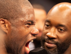 фото - Дон Чарльз: «Дюбуа победил Усика по всем статьям. Он сломал его»