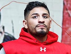 фото - Стала известна возможная дата боя Мареса и Санта Круса