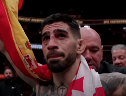 фото - Топурия нокаутировал Холлоуэя!