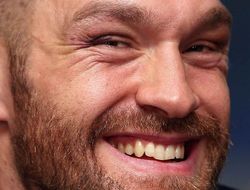 фото - Фьюри поможет Джошуа готовиться к Усику? Энтони готов принять помощь