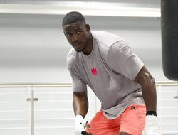 фото - «Я выбрал другой путь». Риакпоре отказался от боя за титул против Опетаи