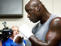 фото - Антонио Тарвер травмировался, бой с Бэнксом не состоится