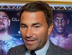 фото - Эдди Херн — о нежелании Руиса драться в Саудовской Аравии и его новых финансовых аппетитах