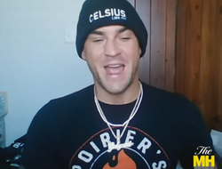 фото - А вдруг именно этим приёмом я побью Махачева? — экс-претендент